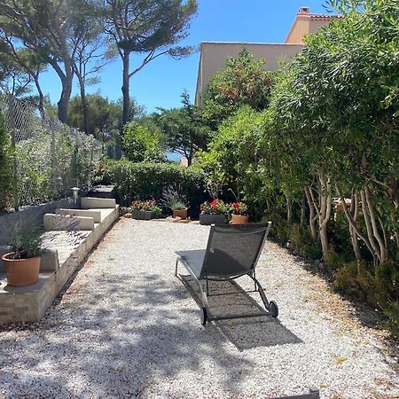 Logement entier T2 climatisé, parking gratuit, jardin, mer Sanary-sur-Mer Extérieur photo